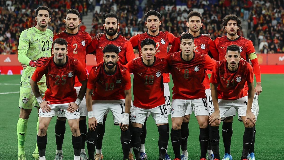 صلاح ومرموش يقودان هجوم منتخب مصر أمام بلجيكا في المونديال