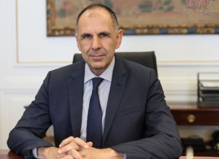 اليونان تتمسك بترسيم الحدود البحرية مع ليبيا