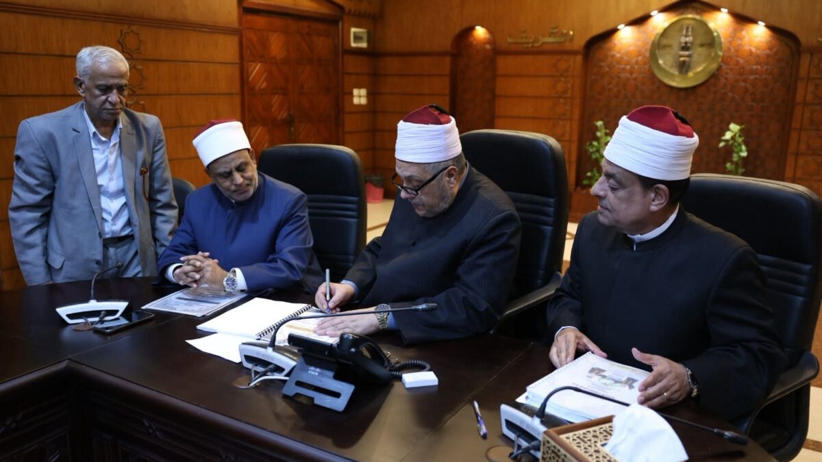 بالرابط :  اعلان نتيجه الشهادتين الابتدائية والإعدادية الأزهرية