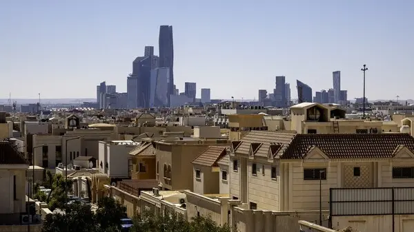بدء تملك الأجانب للعقار في السعودية.. الفئات المؤهلة وخطوات التقديم والرسوم