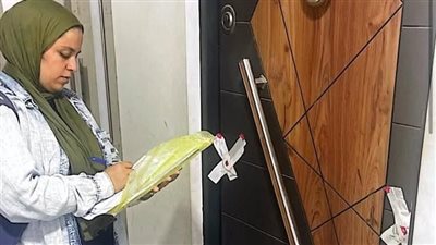 بدبلوم وانتحلت صفة طبيب .. تفاصيل وقوع منتحلة و3 صيادلة بمراكز تجميل مخالفة في ملوي بالمنيا