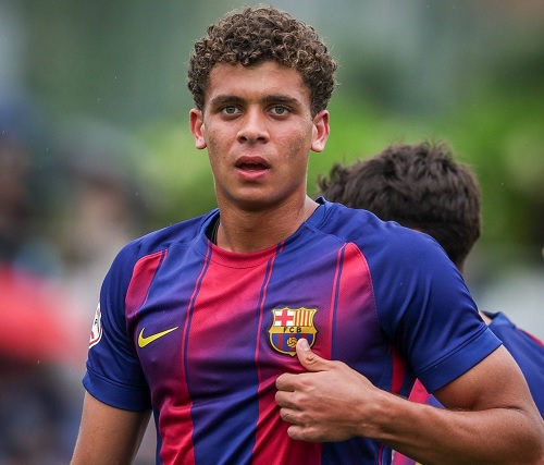 برشلونة يحتفي بحمزة عبد الكريم قبل مواجهة مصر وبلجيكا في كأس العالم