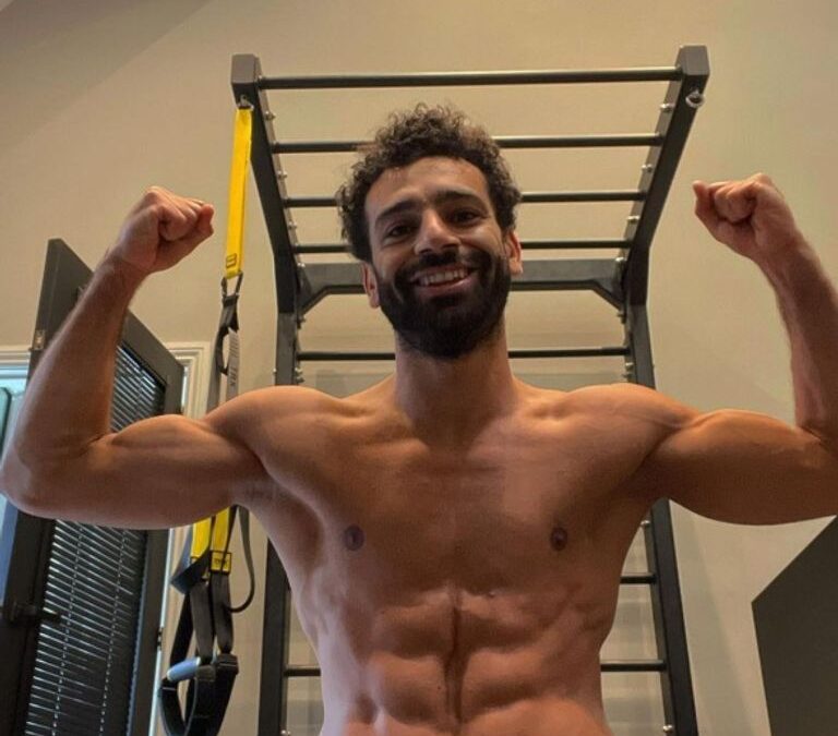 بعد الكشف عن نظامه الغذائي.. هل يتبع محمد صلاح نظام الطيبات؟