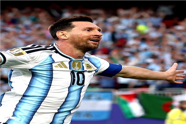 بعد الهاتريك أمام الجزائر| ميسي يعادل رقما مميزا في كأس العالم