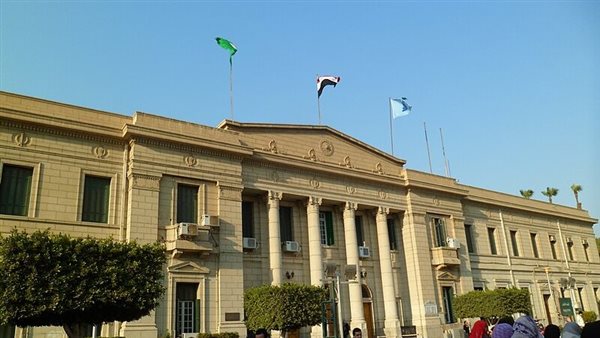 بعد فتح باب التقديم المبكر، خطوات التقدم للبرامج الخاصة بآداب القاهرة والأوراق المطلوبة