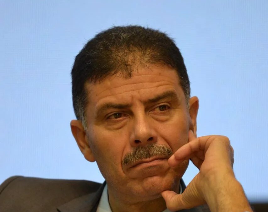 بن مراد: ما حدث أمام السويد نتيجة طبيعية للتفريط في نجوم الخبرة والهزيمة كانت متوقعة
