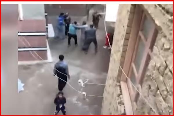 “بيهددوني بأولادي”.. حقيقة فيديوهات انتشرت على السوشيال ميديا