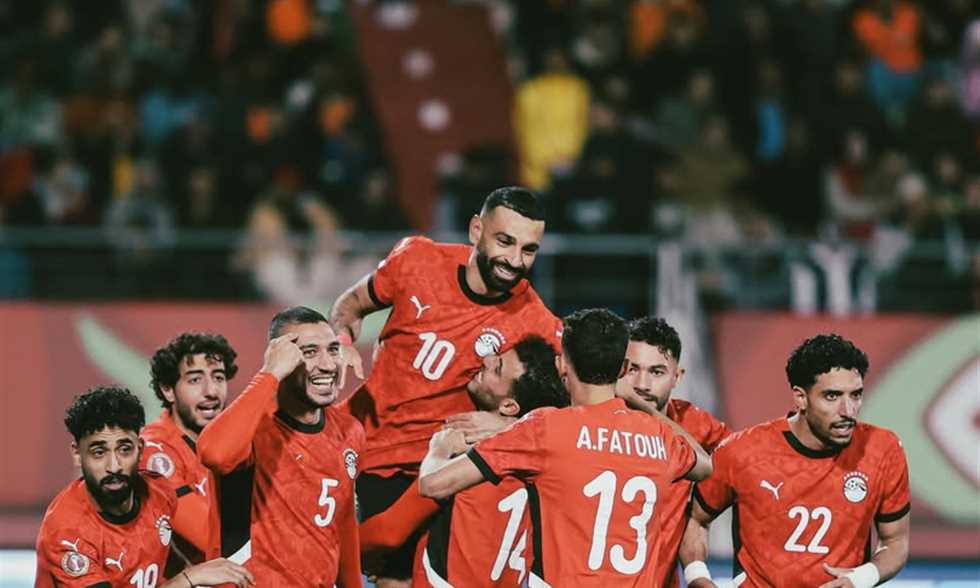 تشكيل منتخب مصر – صلاح وزيكو يقودان الهجوم.. وحمدي فتحي قلب دفاع ضد بلجيكا