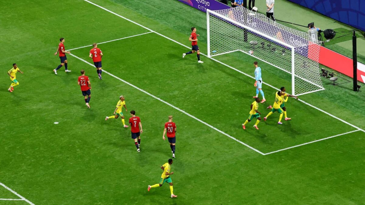 جنوب إفريقيا تنتفض وتخطف تعادلًا قاتلًا من التشيك في كأس العالم (فيديو)