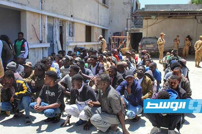 جهاز مكافحة الهجرة: ترحيل 342 مهاجرًا غير قانوني عبر فرعي البيضاء ودرنة