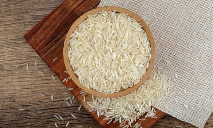 خاصية غريبة في حبوب الأرز تقود إلى تطوير مادة ذكية تتكيف تلقائيا مع الصدمات