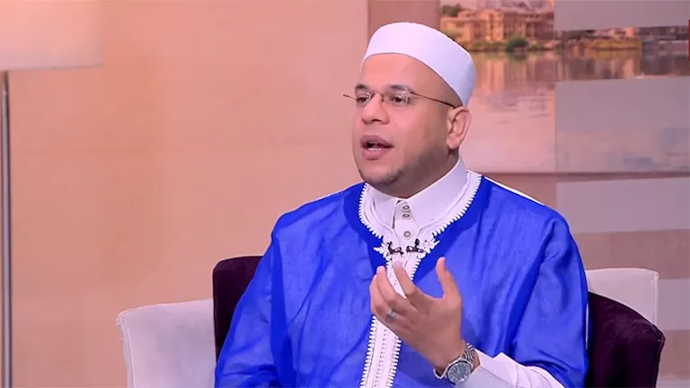 دعاء مؤثر لاستقبال العام الهجري 1448.. عالم أزهري: اللهم اختم لنا العا