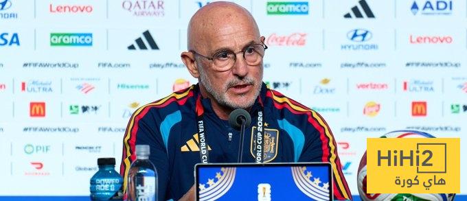 دي لا فوينتي يعلق على انتقال كوكوريلا إلى ريال مدريد