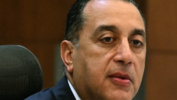 رئيس الوزراء يفتتح فعاليات النسخة الخامسة من المعرض والمؤتمر الطبي  الأفريقي