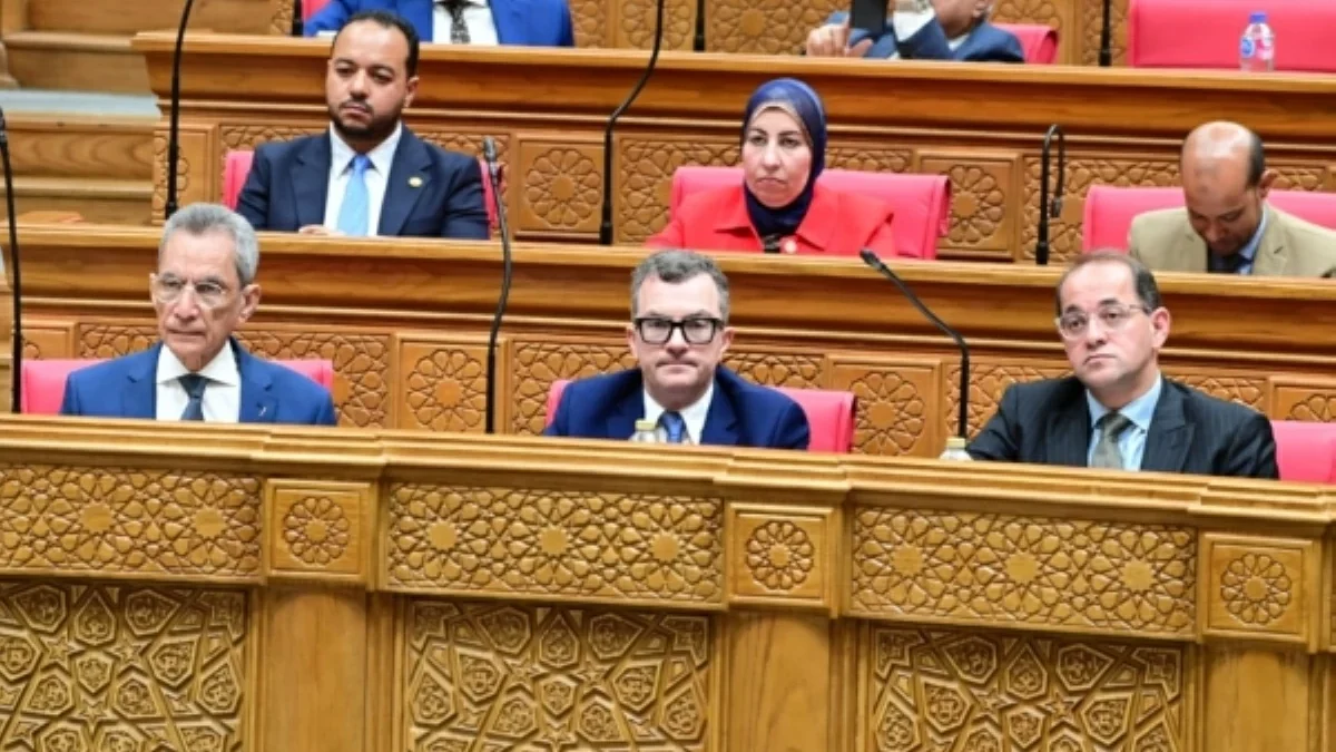 رئيس «خطة النواب» يطالب «القومي للأجور» بمراجعة شاملة لأجور وبدلات العاملين بـ«الصحة والتعليم»