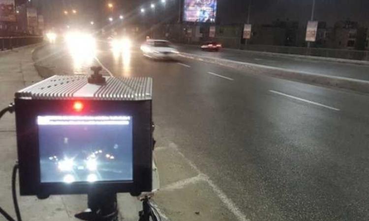 رادار المرور يلتقط 1124 سيارة تسير بسرعات جنونية فى 24 ساعة