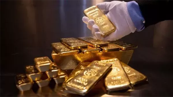 سعر الذهب عيار 21 اليوم الأحد 14 يونيو 2026 لحظة بلحظة بالصاغة