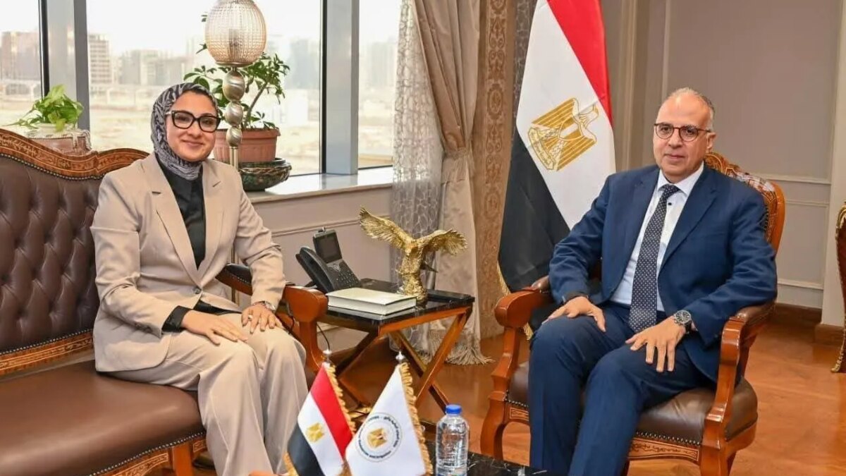 سويلم ومحافظ الوادي الجديد يتابعان موقف استخدام المياه الجوفية وجهود التنمية المستدامة