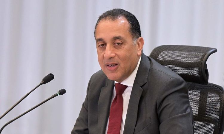 شاهد: جولة رئيس الوزراء داخل ميناء رشيد