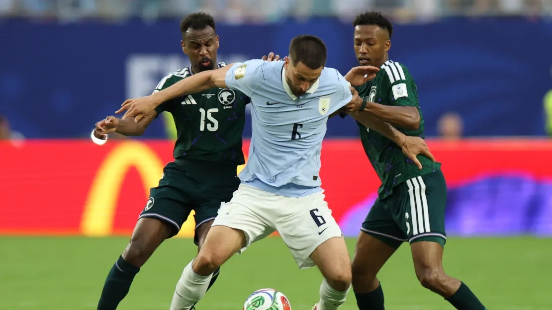 شاهد ملخص وأهداف مباراة السعودية وأوروغواي في كأس العالم