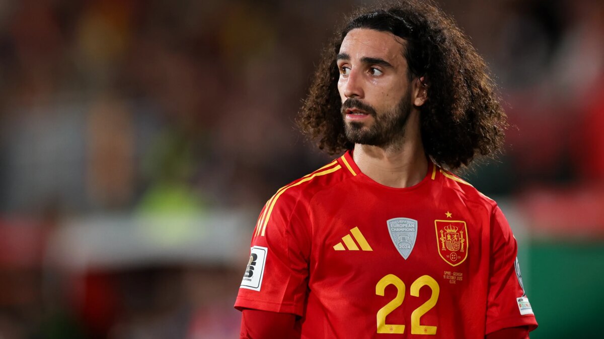 صحفي مدريدي يستفز برشلونة: من الأحمق الذي سيتهم الريال بزعزعة المنتخب؟