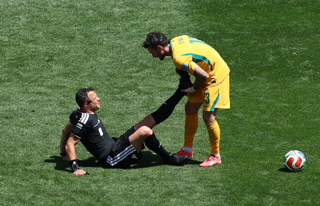 عصير المخلل يثير الجدل في كأس العالم 2026.. صور