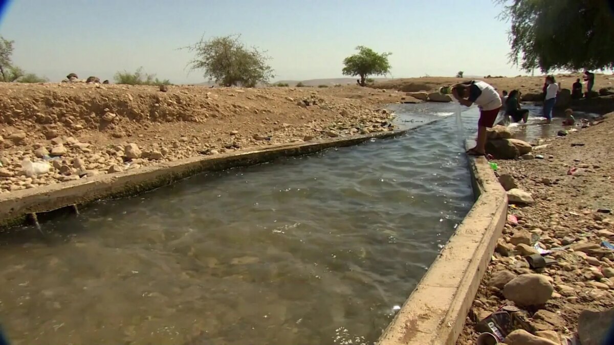 عطش الارض ومصادرة الموارد.. كيف يواجه مزارعو الاغوار خطر التصفية الزراعية