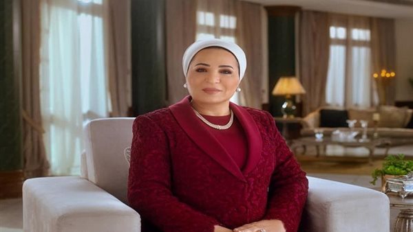 قرينة السيسي تهنئ المصريين بالعام الهجري الجديد
