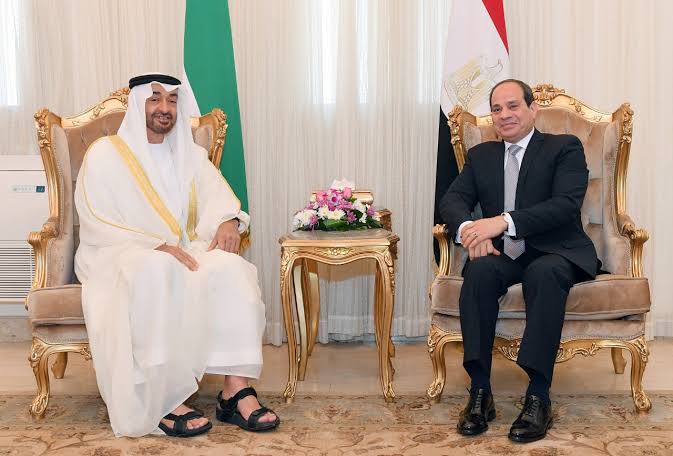 قمة الـ “أمن القومي” بالقاهرة.. الرئيس السيسي وبن زايد يبحثان التنسيق العربي ودعم الحلول السلمية بالمنطقة