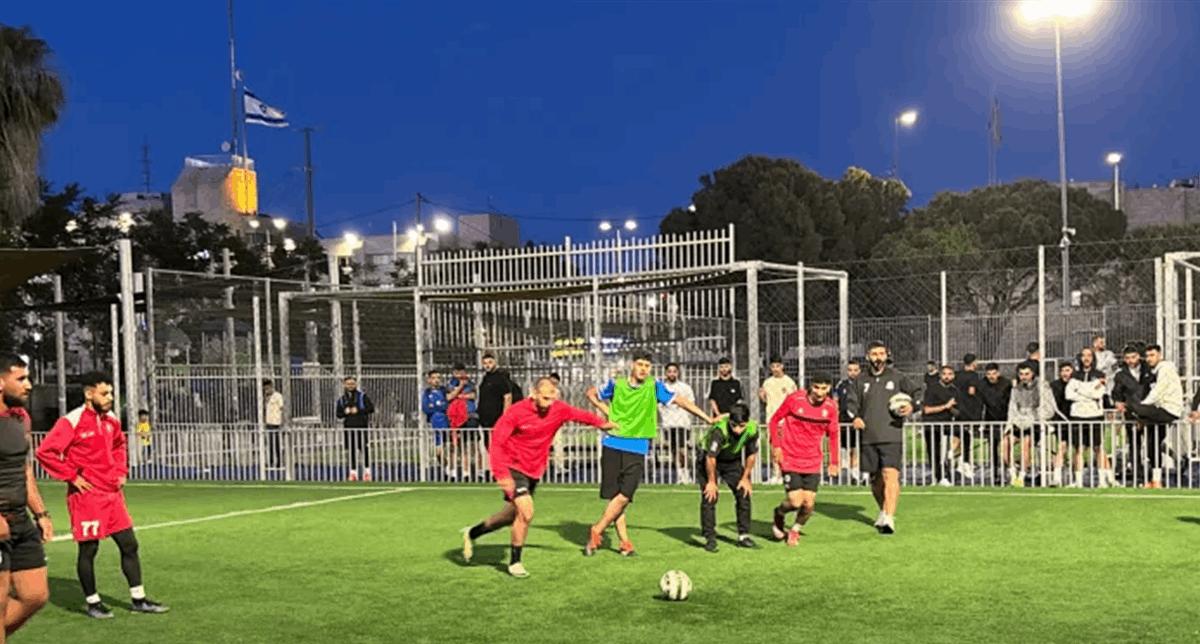 كرة فلسطين معلّقة منذ الحرب.. لاعبون بلا أندية وجيل يضيع خارج الملاعب