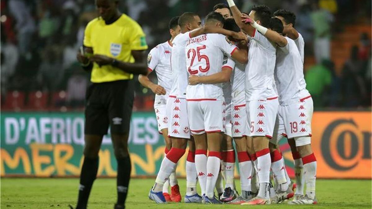 لاعب تونس بعد السقوط بخماسية أمام السويد: سنعوض في القادم وأعتذر للجماهير