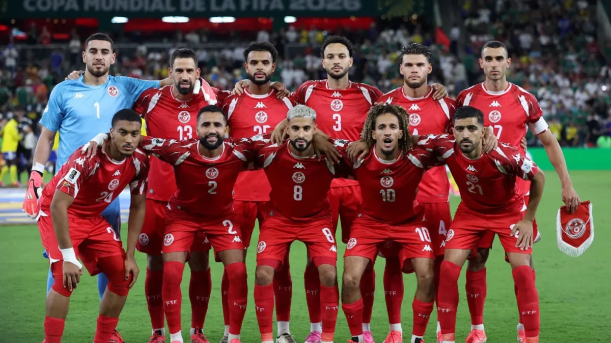 لاعبو تونس يتحمّلون مسؤولية السقوط ويعتذرون من الجمهور