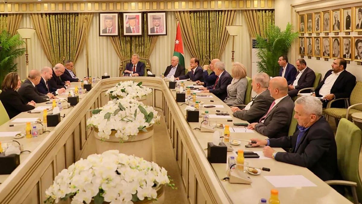 لجنة فلسطين في “الأعيان” تلتقي السفير الروسي