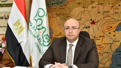 لضخ دماء جديدة وتطوير الأداء بالإدارة المحلية..  محافظ الفيوم يصدر حركة تنقلات موسعة بمركز ومدينة الفيوم