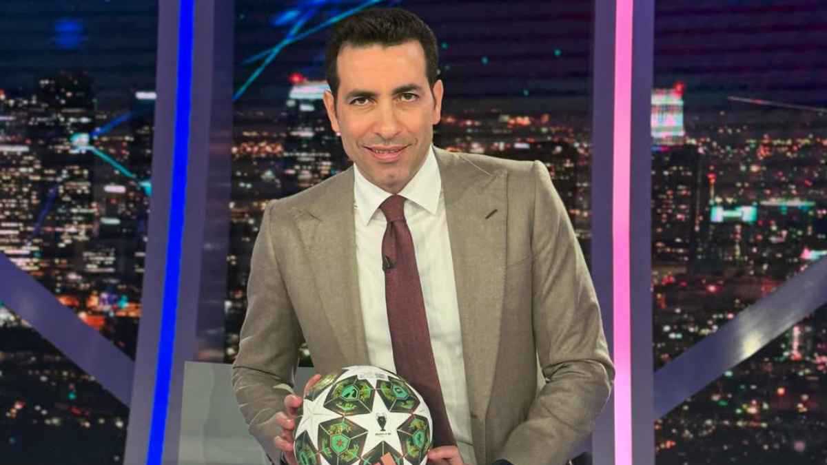 ما سر الظهور المفاجئ لأبوتريكة في أستوديو بي إن سبورتس؟