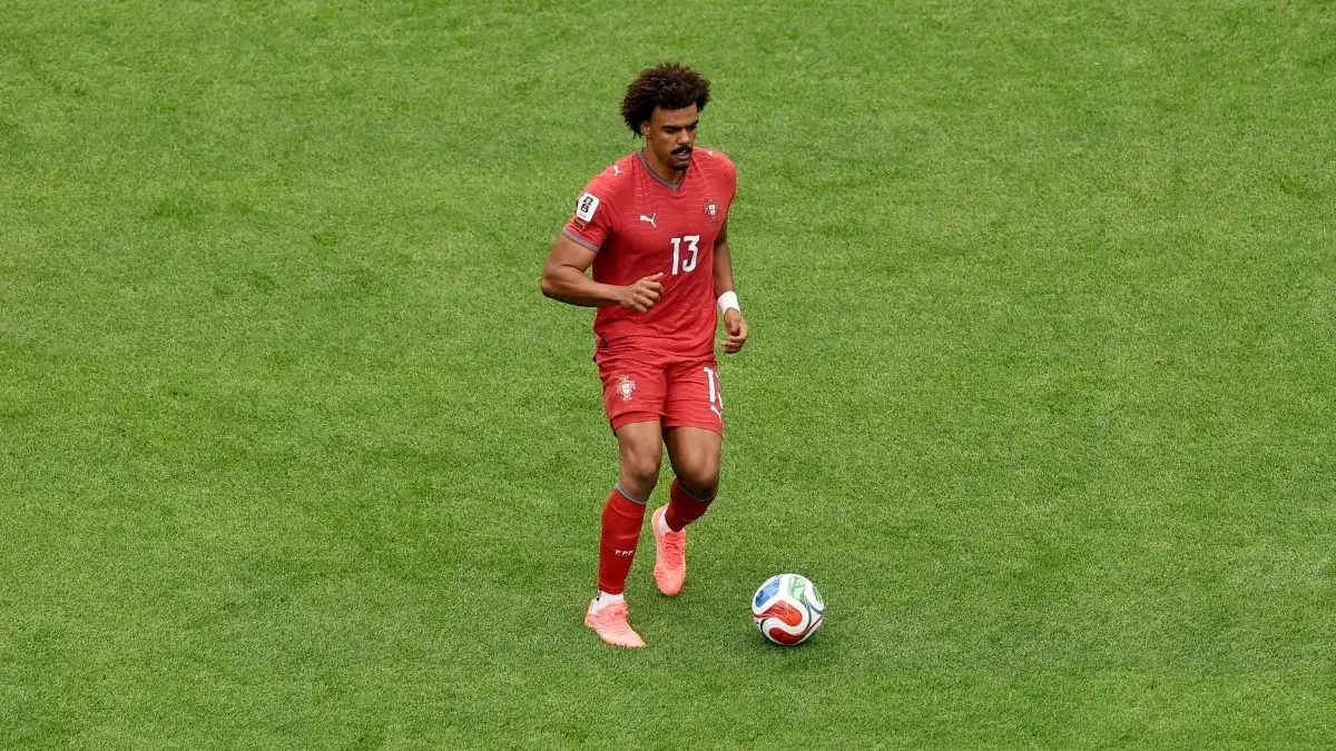 ما هي ديانة ريناتو فيغا؟.. سجود لاعب البرتغال في المونديال أثار تفاعلا