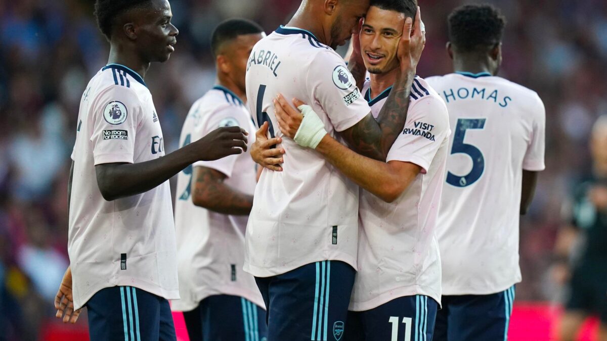 مارتينللي يفكر في مستقبله مع أرسنال