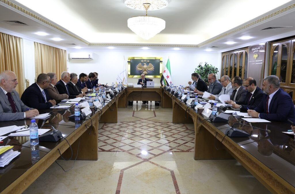 مجلس التعليم العالي يناقش 140 ملفاً أكاديمياً وتنظيمياً في جلسته الدورية