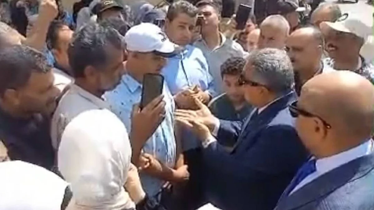 محافظ الدقهلية ومدير الأمن يتفقدان لجان امتحانات الثانوية العامة 2026