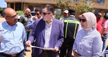 محافظ دمياط يتابع ميدانيًا تطوير وازدواج طريق رأس البر الغربى   ‎