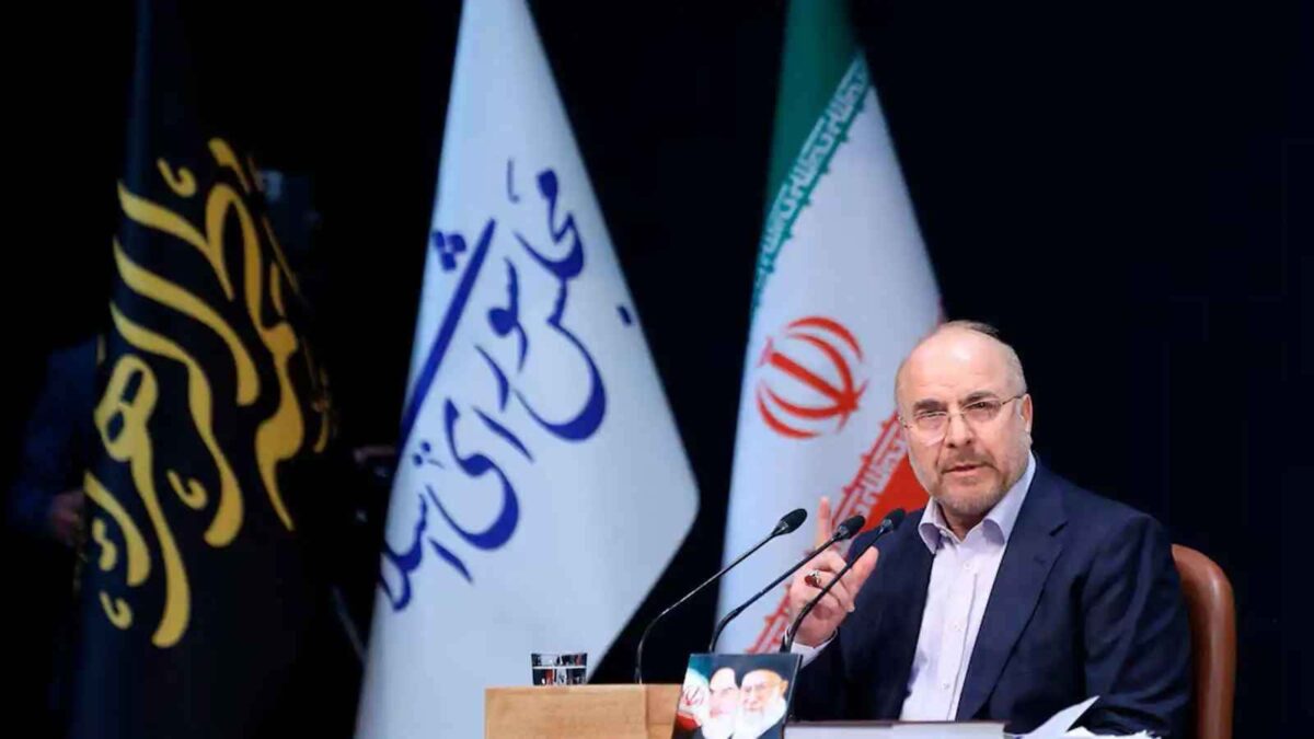 مسؤول أمريكي: قاليباف مخوّل بالتوقيع والتفاوض من المرشد الإيراني