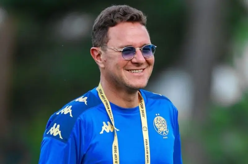 مصدر ليلا كورة: مودرن سبورت يتفق مع المغربي محمد أمين بن هاشم لتدريب الفريق