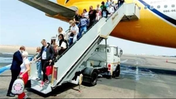 مطار مرسى علم يستقبل اليوم 8 رحلات طيران دولية