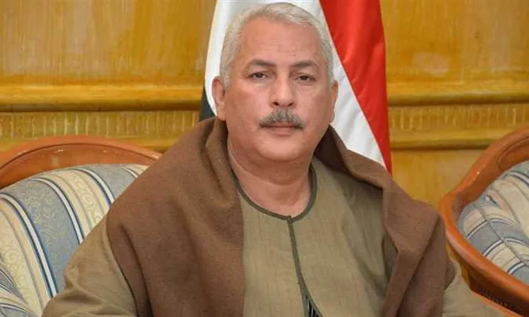 مفاجأة جديدة عن ثاني أكسيد التيتانيوم وعصير القصب.. نقيب الفلاحين يكشف