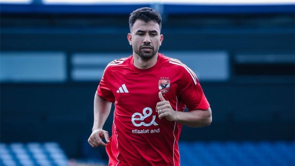 مليون دولار.. الأهلي يوافق على عرض الرياض السعودي لشراء عقد تريزيجيه