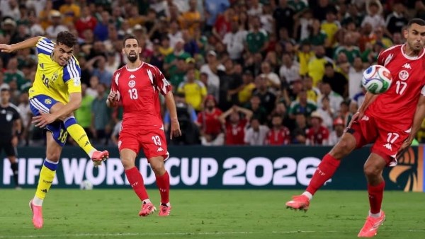 منتخب تونس يتلقى هزيمة موجعة أمام السويد 1-5 في مستهل مبارياته بالمونديال