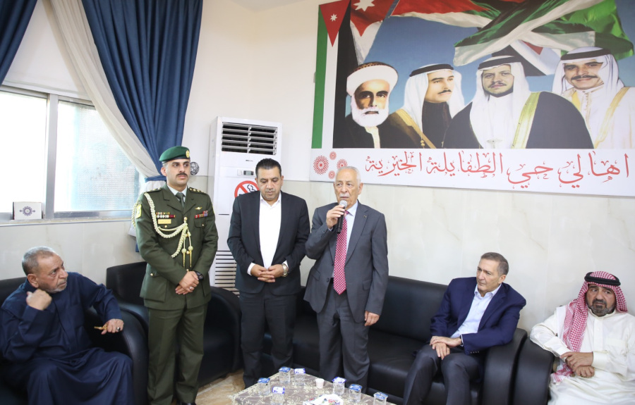 مندوبا عن الملك وولي العهد.. العيسوي يعزي عشائر العوران والحلالمة والسعود