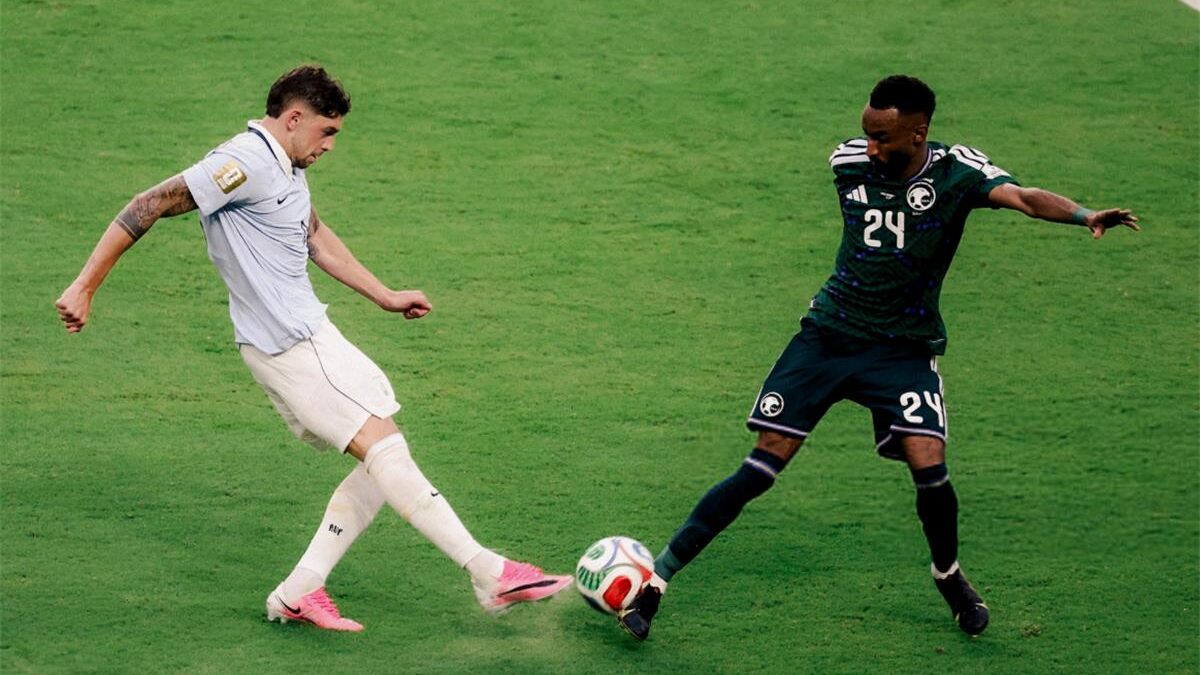 موعد مباراة السعودية القادمة بعد التعادل مع أوروجواي في كأس العالم