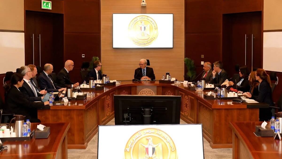 نائب رئيس الوزراء يبحث مع البنك الدولي إصلاح الشركات الحكومية وتسريع برنامج الطروحات