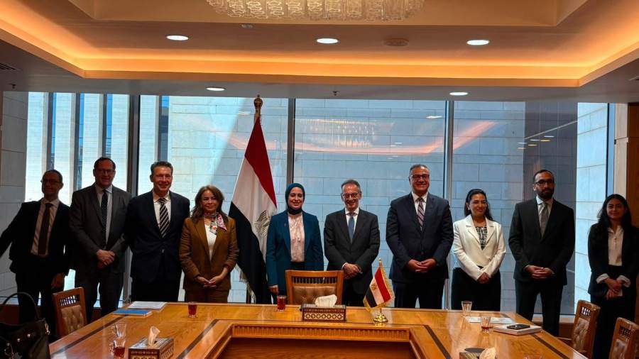 نائب وزير الخارجية للتعاون الدولي تستقبل نائب رئيس البنك الأوروبي لإعادة الإعمار والتنمية للشؤون المصرفية